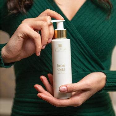 ÄTHEREALER CHARME - SAFT AUS GOLD