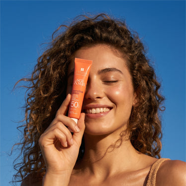 STREFY WRAŻLIWE 50+ SPF